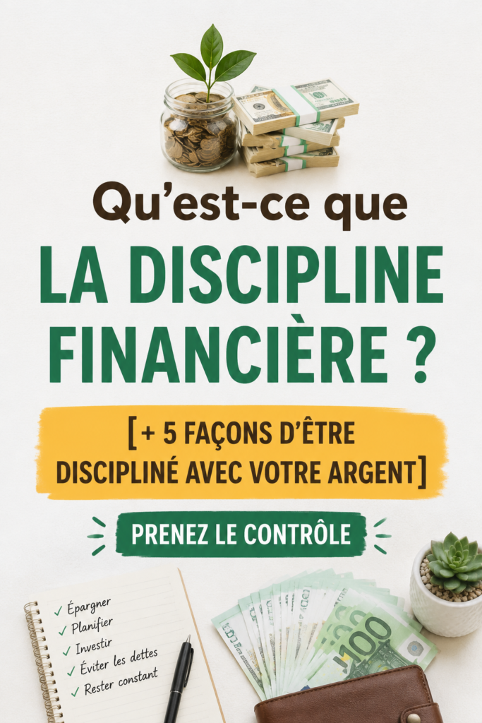 Une femme réfléchissant à ses finances avec un carnet et un stylo, symbolisant la discipline financière.
