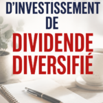 Femme consultant un document financier pour planifier ses investissements.