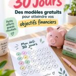 Femme souriante regardant un tableau de budget pour un défi d'épargne de 30 jours.