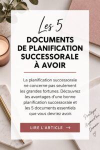 Femme souriante discutant de la planification successorale avec un conseiller financier